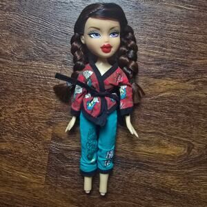 Vintage 2005 Bratz Play Sportz Kickin' Karate Roxxi Doll + Outfit Braids